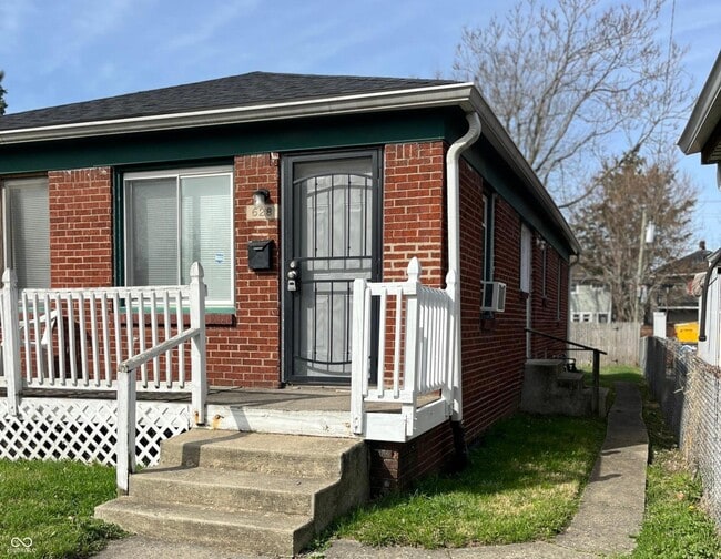 Photo - 628 N Oxford St