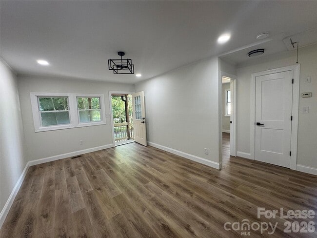 Photo - 1802 Academy St