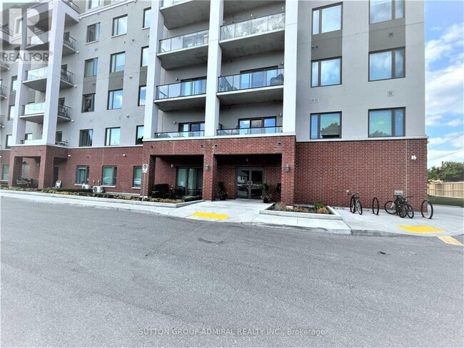 Photo - 64 Queen St Unit G3