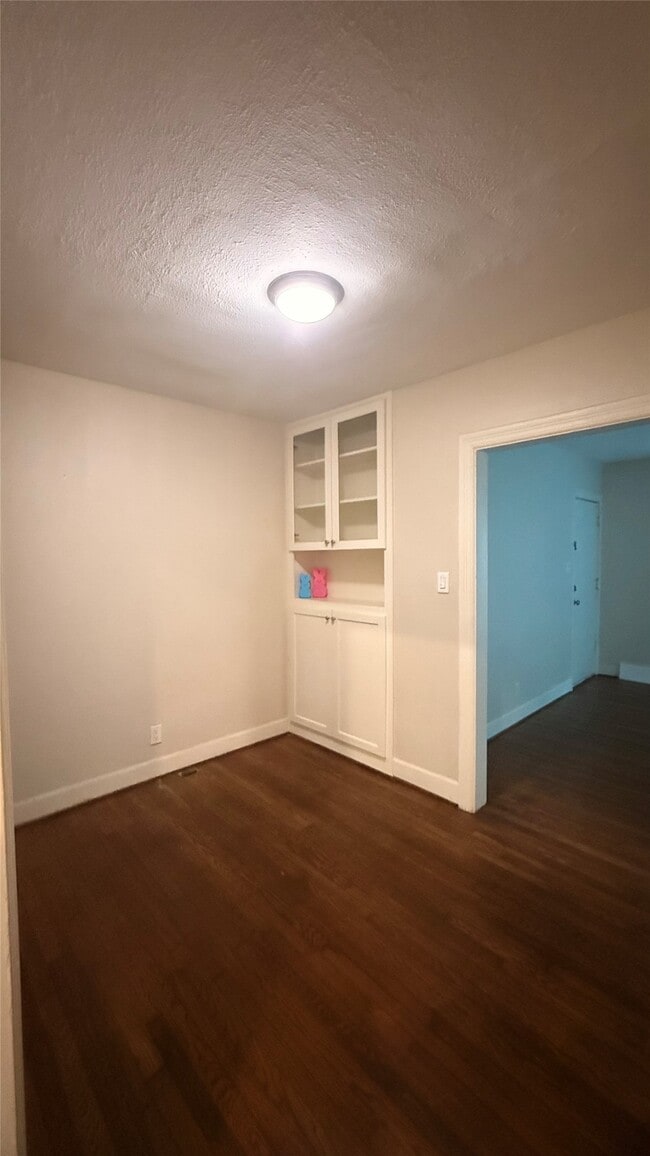 Photo - 4308 Leeland St Unidad 3