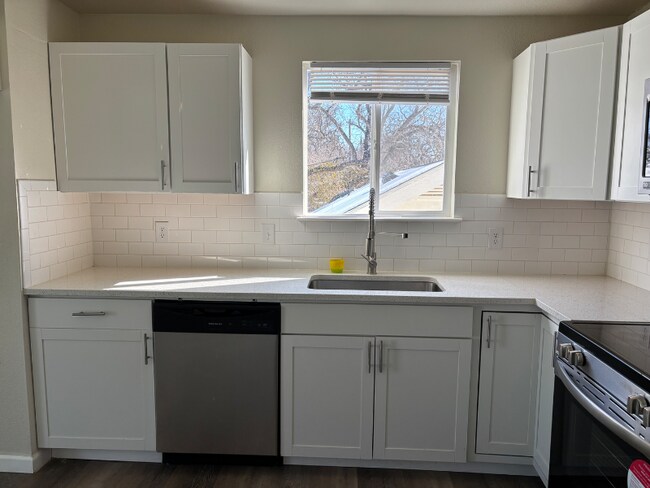 Photo - 3725 Avenue N
