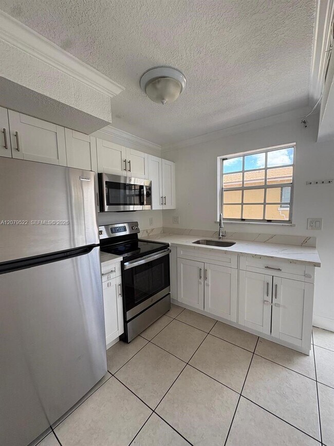 7510 SW 152nd Ave Unidad C204
