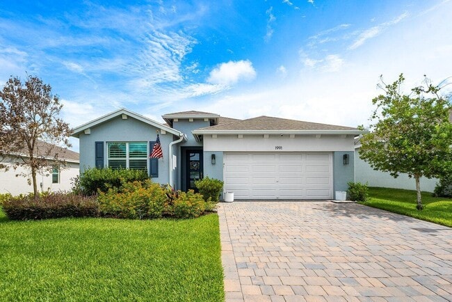 Building Photo - 1991 NE Ocean Dunes Dr
