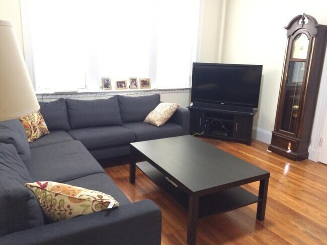 Photo - 1 bedroom in Cambridge MA 02138