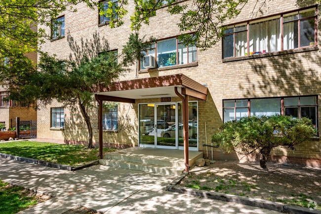 Photo - The St. Charles Apartments