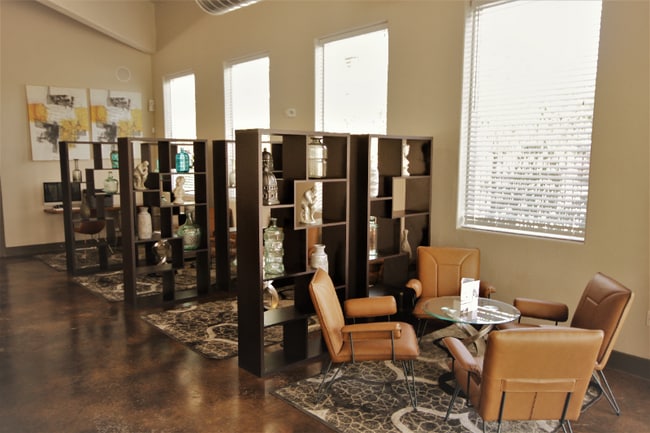 Photo - 6007 Grissom Rd