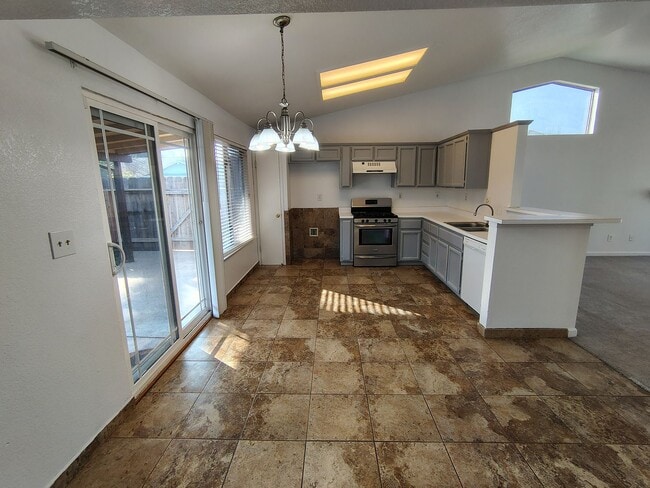 Photo - 2218 Heritage Manor Dr