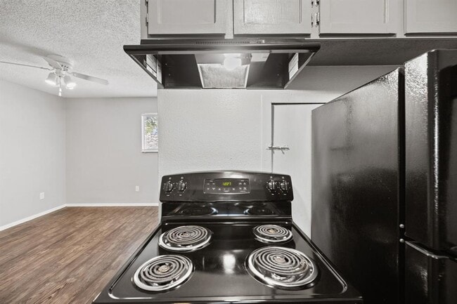 Photo - 805 S Center St Unidad 106