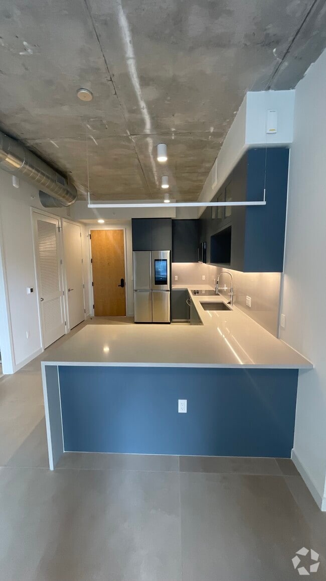 Building Photo - 163 NW 26th St Unit A2 Rental