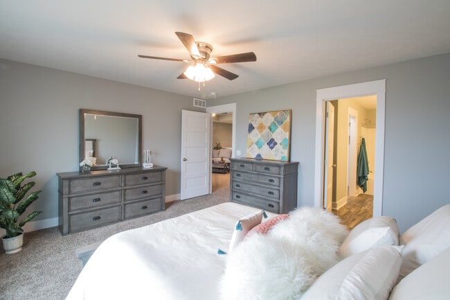 Photo - Luxury Townhome