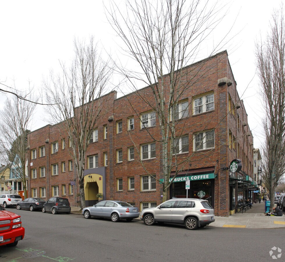 Savoy Apartments - Savoy Apartments