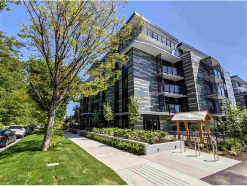 Building Photo - 488 W 58th Ave