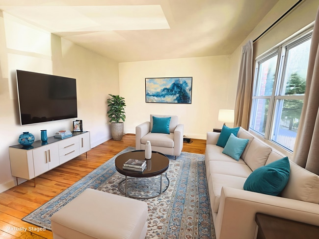 20 Shanley St Unit 1R