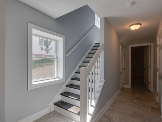 Photo - Spacious Luxury Townhome! Outstanding Location!
