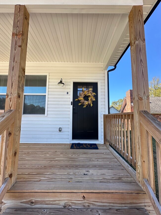 Photo - 152 Gregg St