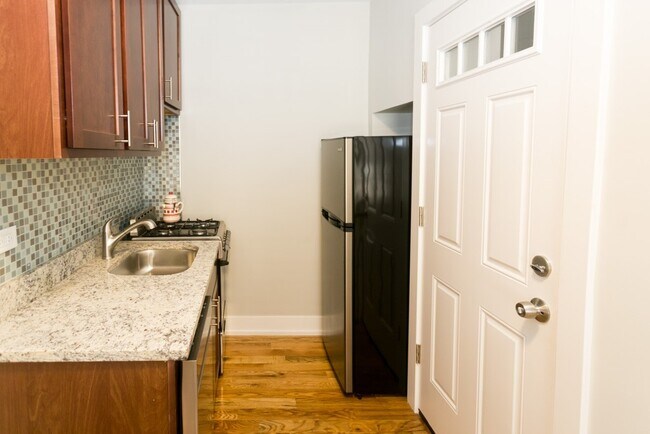 Photo - 2905 N Mildred Ave Unit 6H