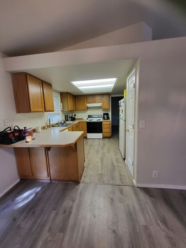 2639 Arrow Wood