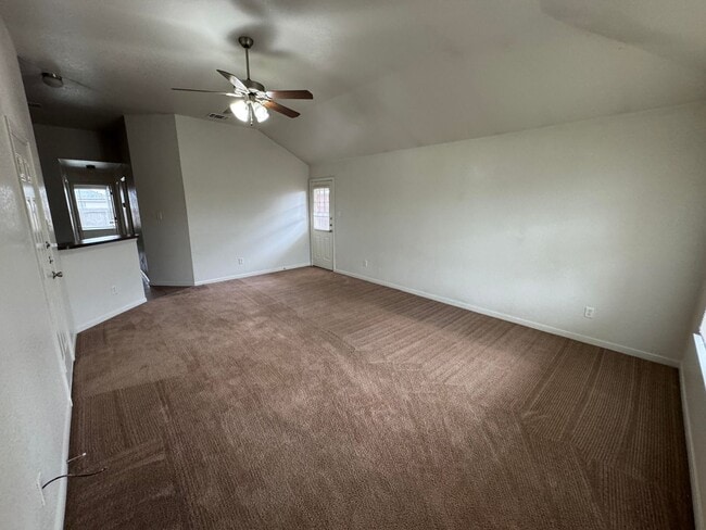 Photo - 1204 Cinch Dr Unidad B