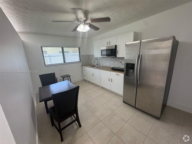 Building Photo - 14460 SW 289th St Unit 1 Rental