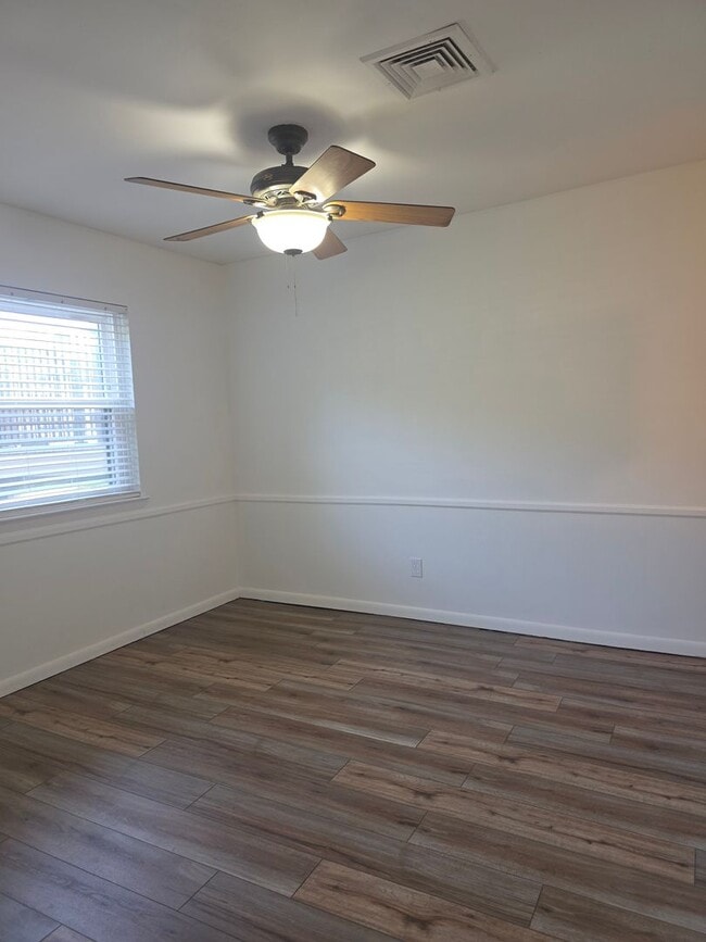 Photo - CONDO IN PIKE CREEK