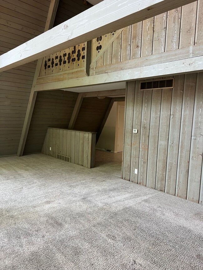 Photo - 1 bedroom, 2 lofted conforming rooms/ 1.5 bathroom A frame in southwest Columbia