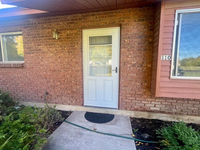 Photo - 110 E Main St Unit 110 (West )