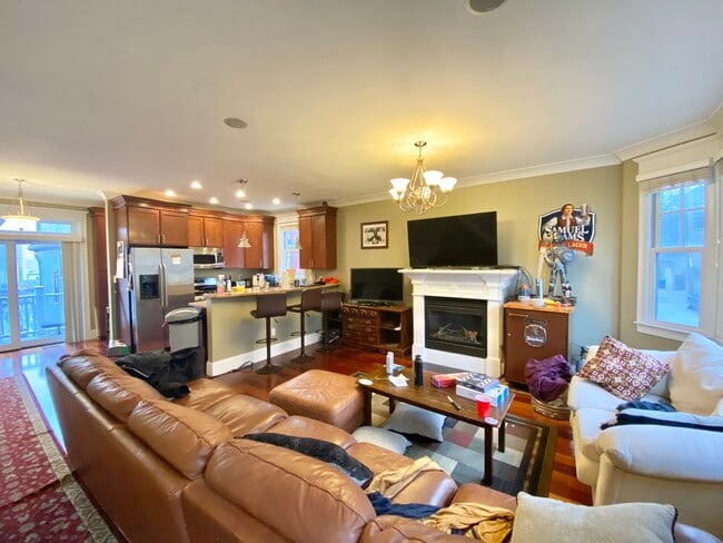 Photo - 15 Eldora St Unit 1