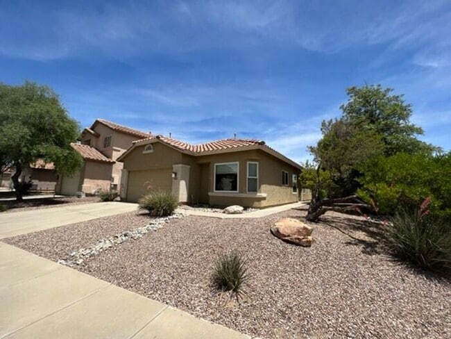 Photo - Bright 3BR NW Tucson Basecamp | Private Yard + 2-Car Garage