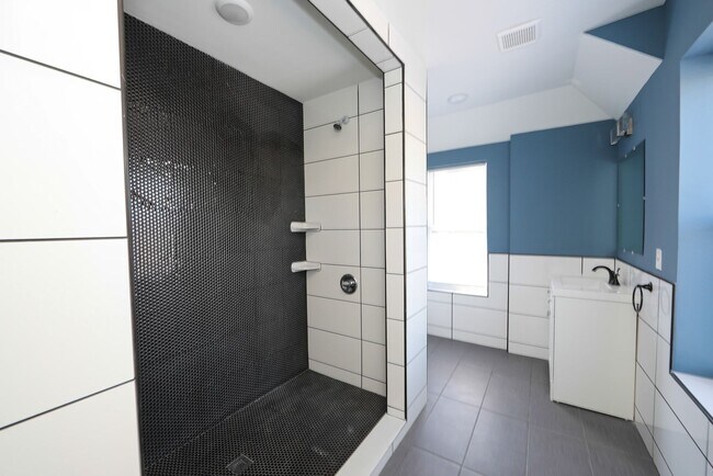 Photo - 3514 K St Unit 3514 K St  3