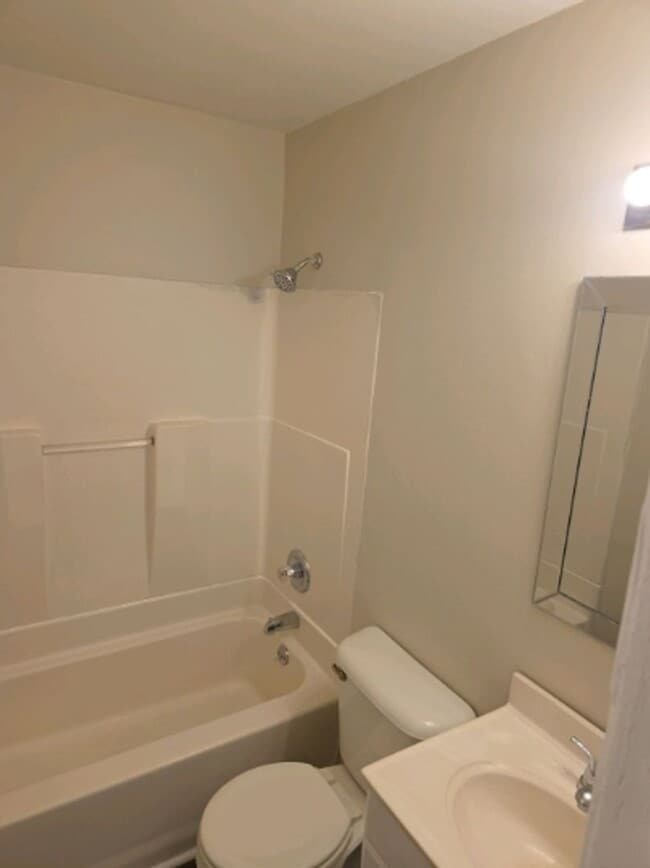 Photo - 4816 Andalusia Ln