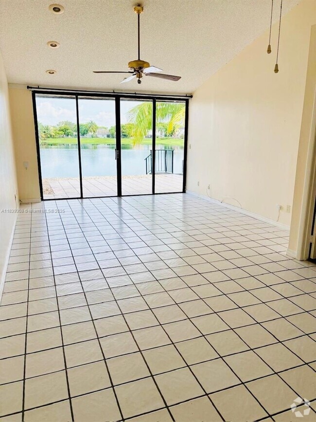 Building Photo - 12457 SW 147th Terrace Unit 12457 Rental