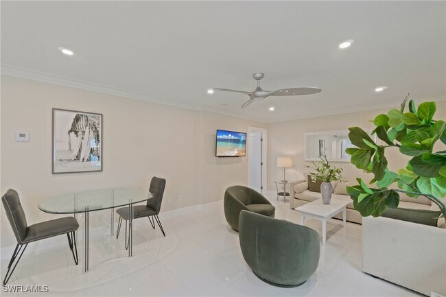 Photo - 603 12th Ave S