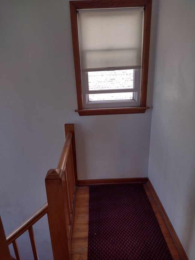 North view of staircase - 5617 N Christiana Ave Unit 2