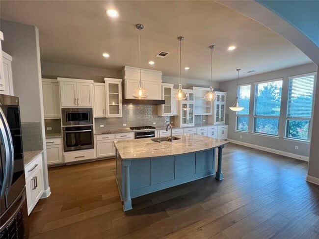 Photo - 16601 Leopold Trail