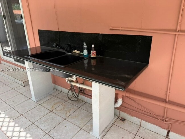 Photo - 3500 NW 16th St