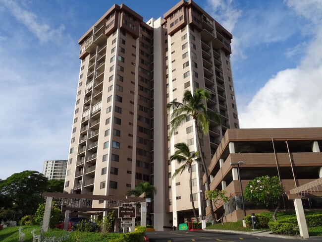 Building - 98-351 Koauka Loop Unit 703