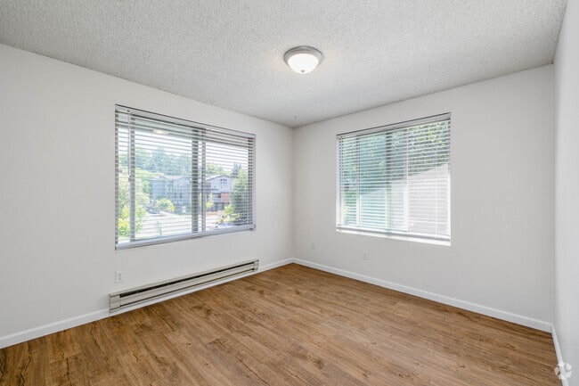 2BR, 1BA - 825SF - Bedroom