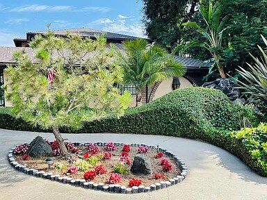 Villa Valencia Apartments