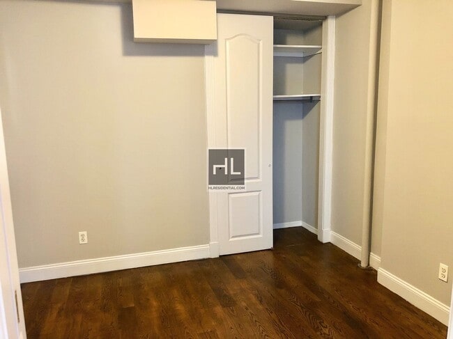 Photo - E 50TH ST. Unit 2B