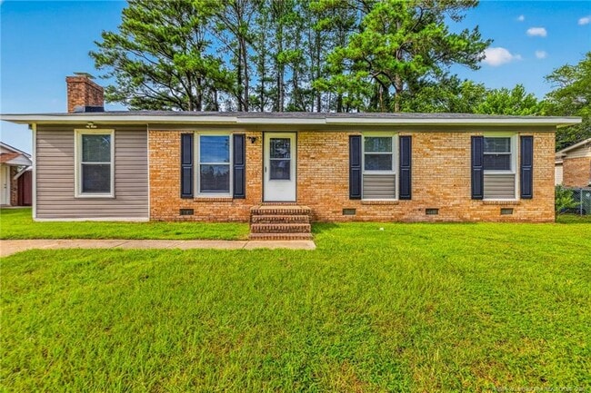 Building Photo - 4714 Beaufort Dr