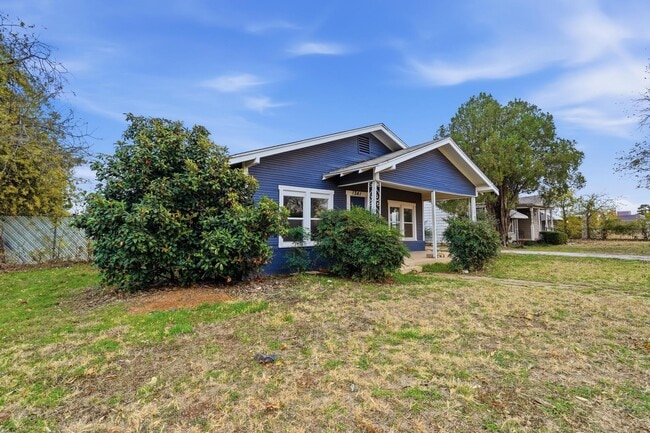 Photo - 1341 Hickory St