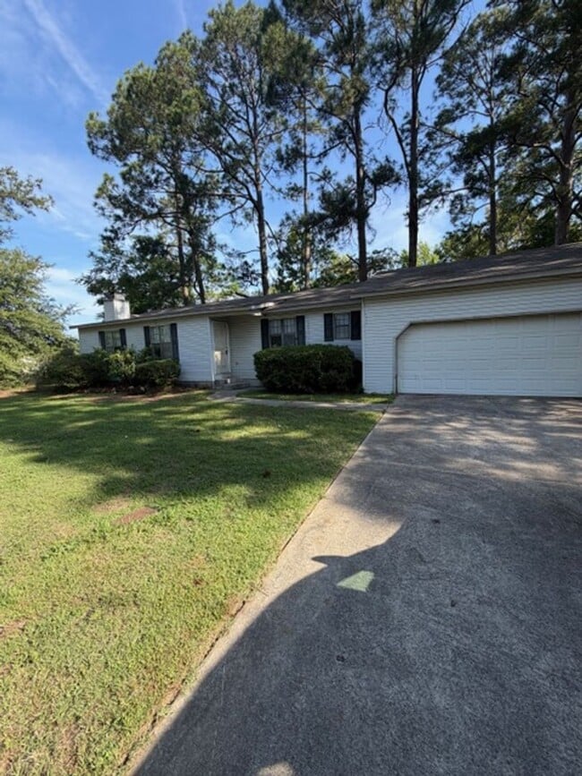 Photo - Fully Remodeled 3 Bed, 2 Bath Home in Centerville!