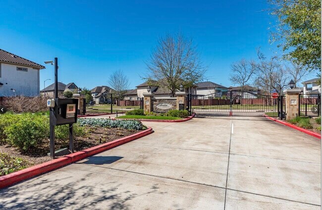 Photo - 5423 Lachlan Springs Ln