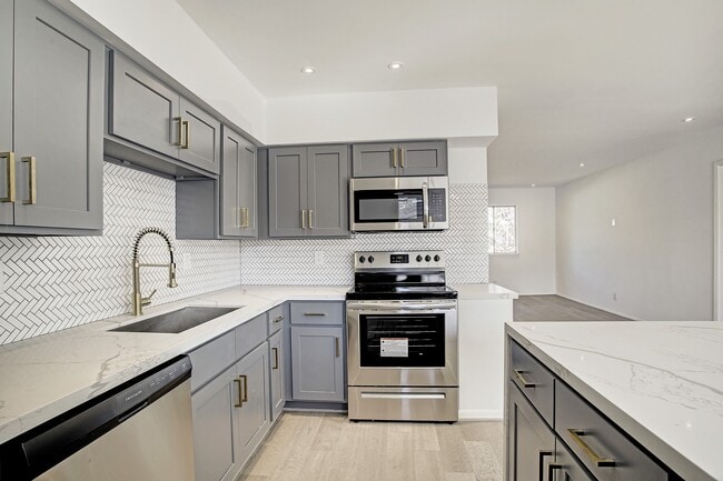 Photo - 4040 San Felipe St Unit 253