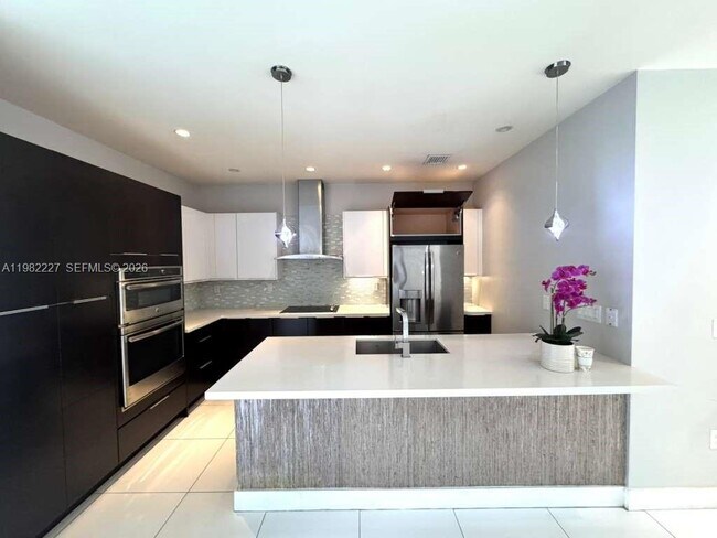 Photo - 6458 NW 103rd Psge