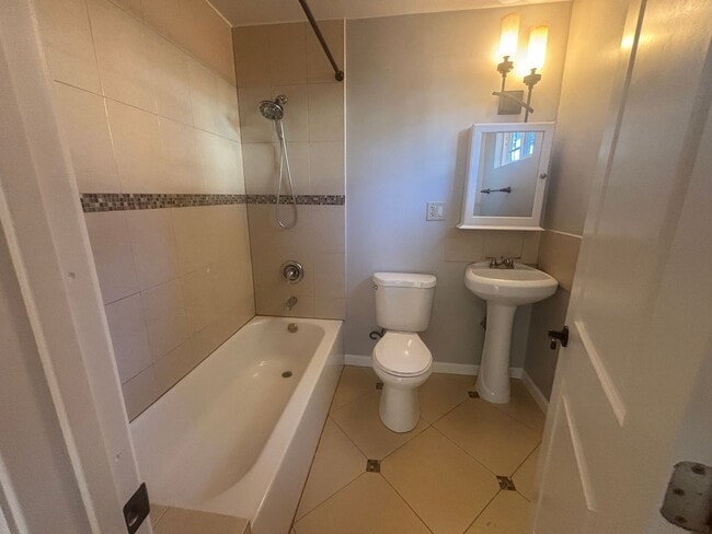 Photo - 552 Unidad 552 B-1