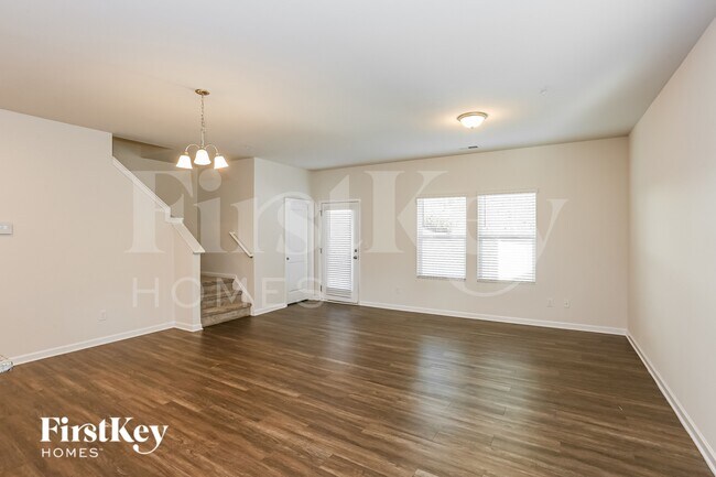 Photo - 9413 Coddle Ct NW