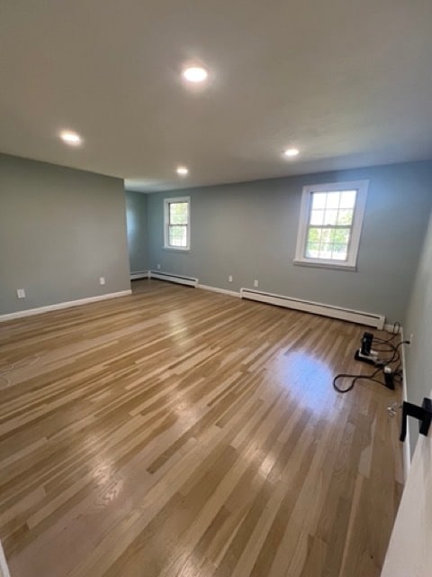 Photo - 161 Lake Ave N