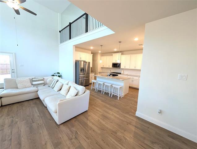 Building Photo - 716 Blakelys Wy