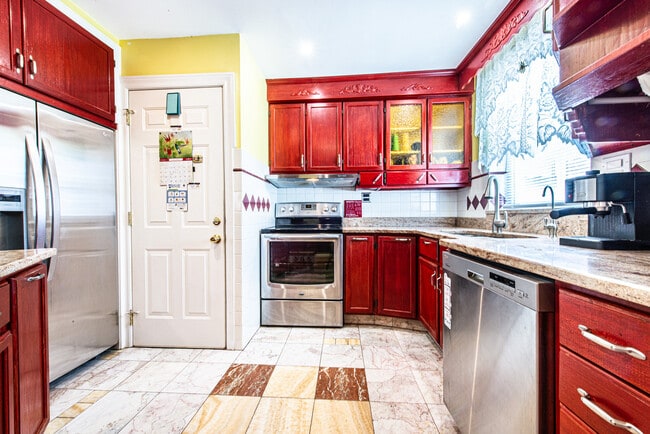 Photo - 6611 W Foster Ave